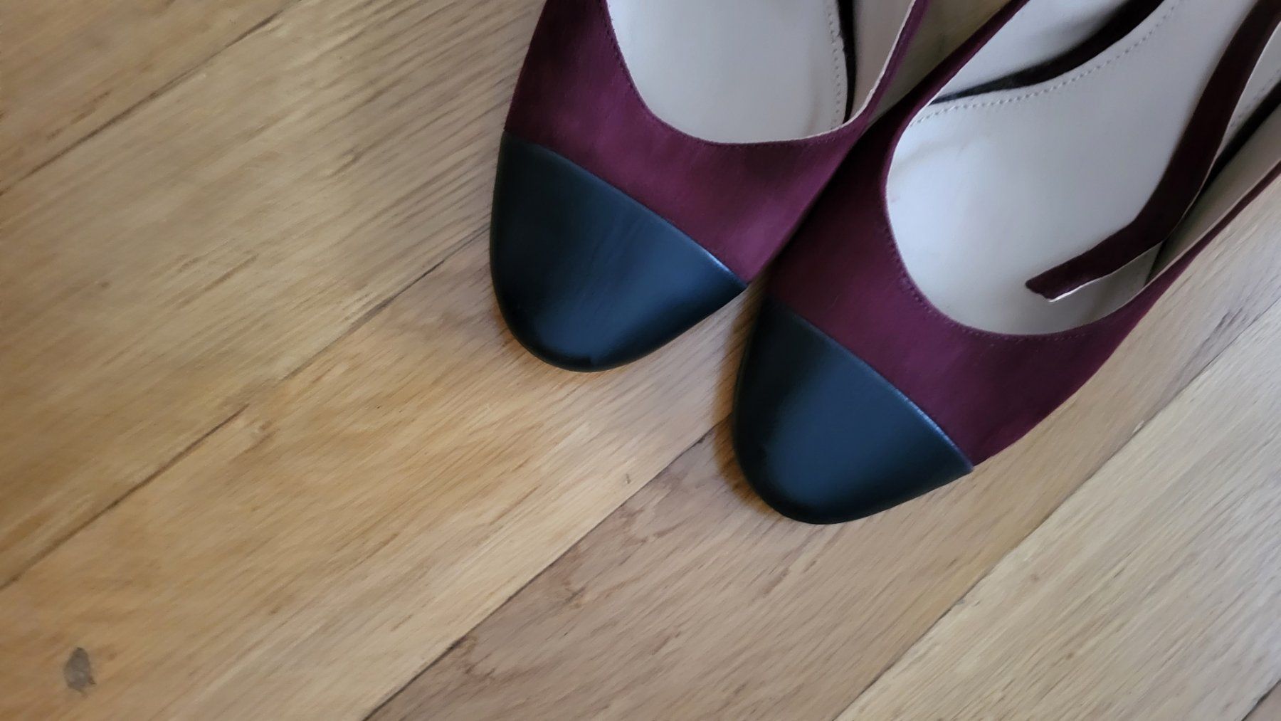 Massimo Dutti Scarpe da donna: Massimo Dutti Wildleder Pumps Gr. 40 – Usato da Zürich venduto da vio_ph9l 1