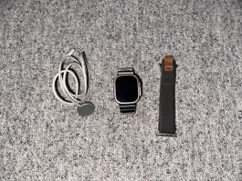 Apple Watch Ultra Smartwatch gebraucht mit Zubehör