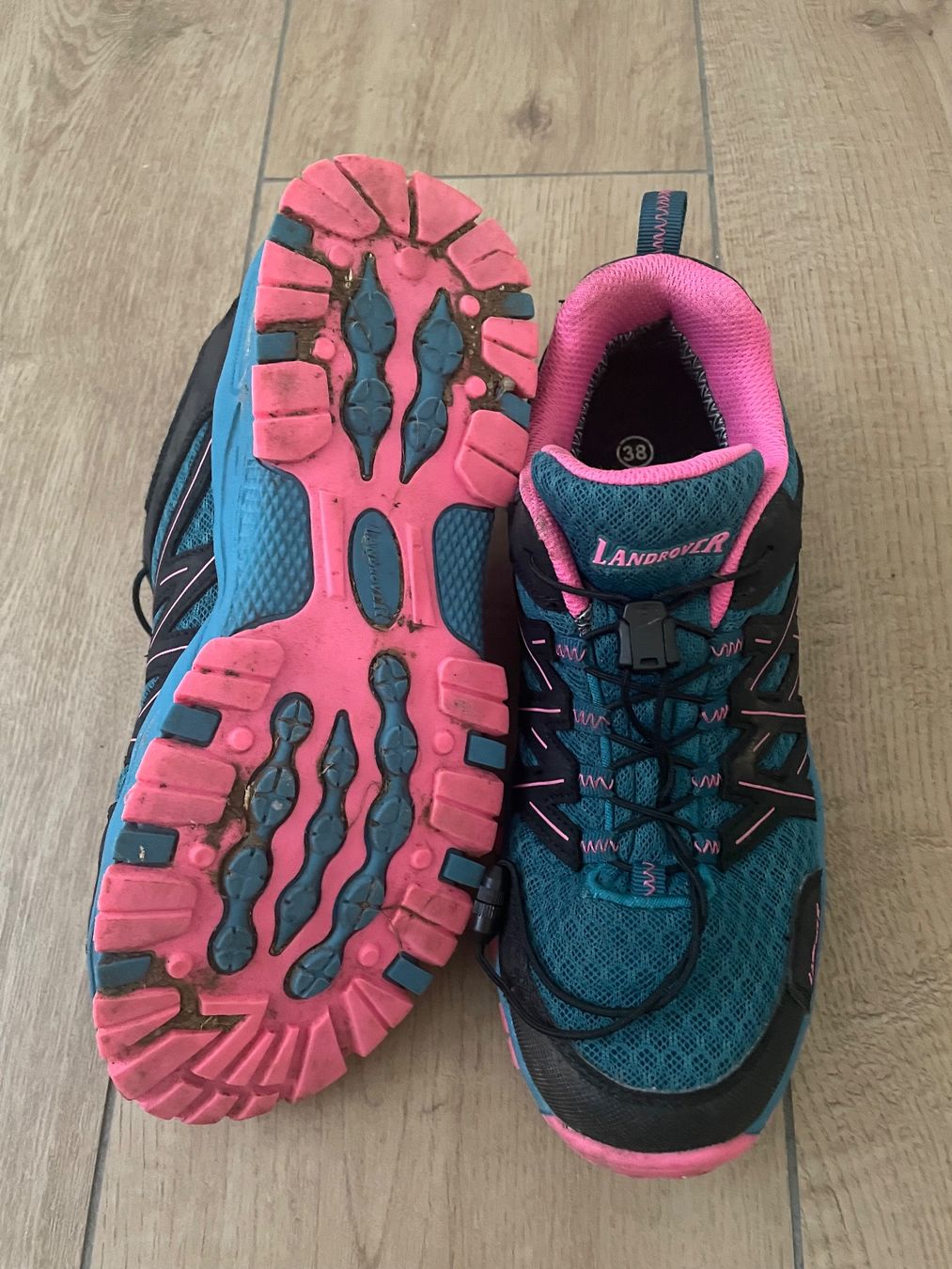 Landrover Scarpe per ragazze: Trekkingschuhe von Landrover Gr. 38 – Usato da Waltenschwil venduto da hansnine 3