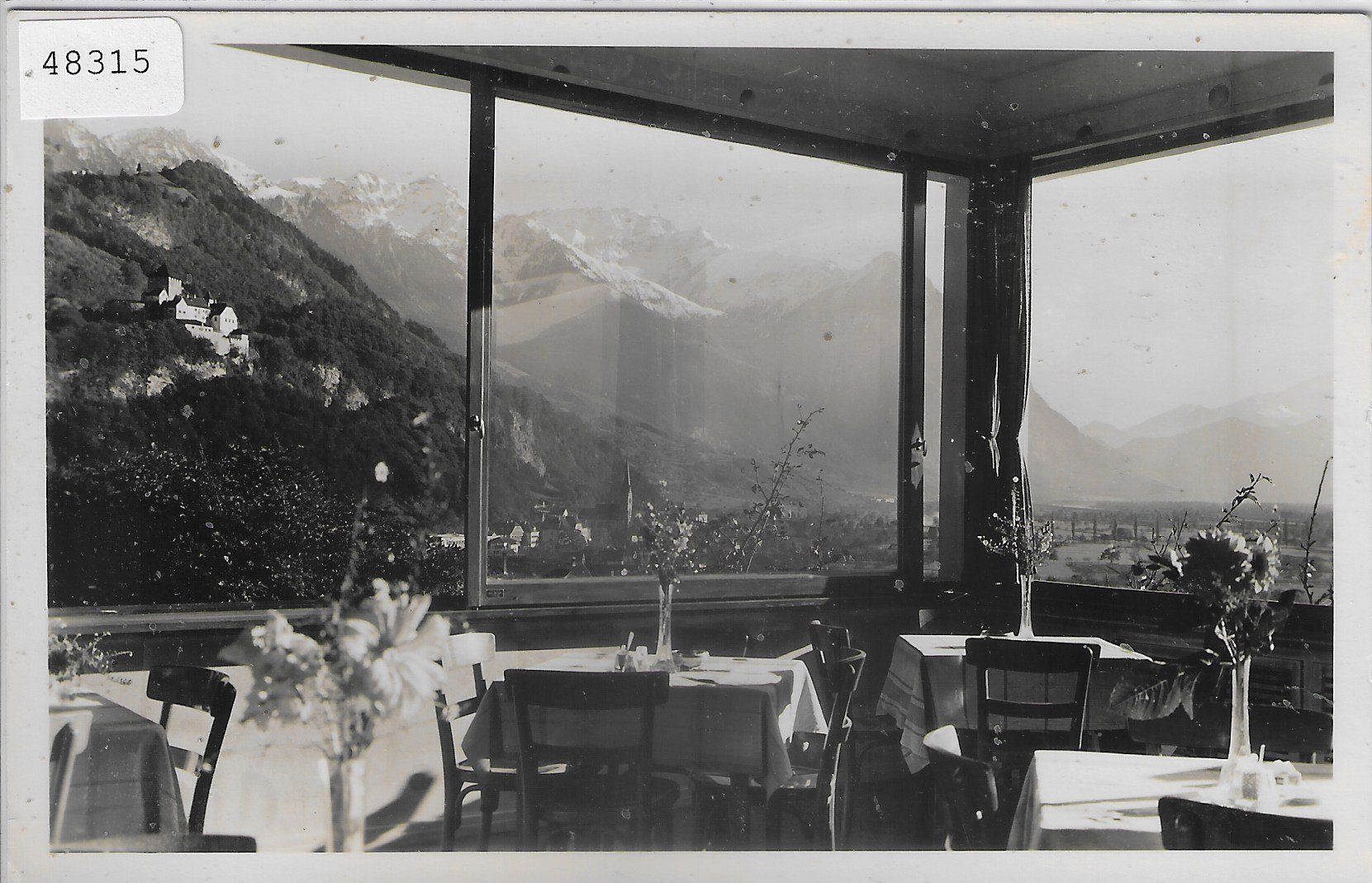 Cartoline postali: Vaduz - Ausflugs-Restaurant – Usato da Ettingen venduto da Kartenplanet