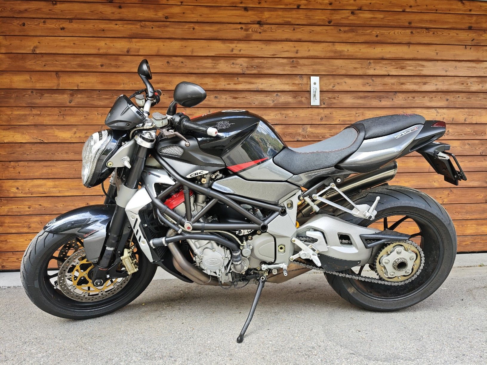 MV Agusta Strada: MV Agusta Brutale 910 – Usato da Zuoz venduto da 666chris