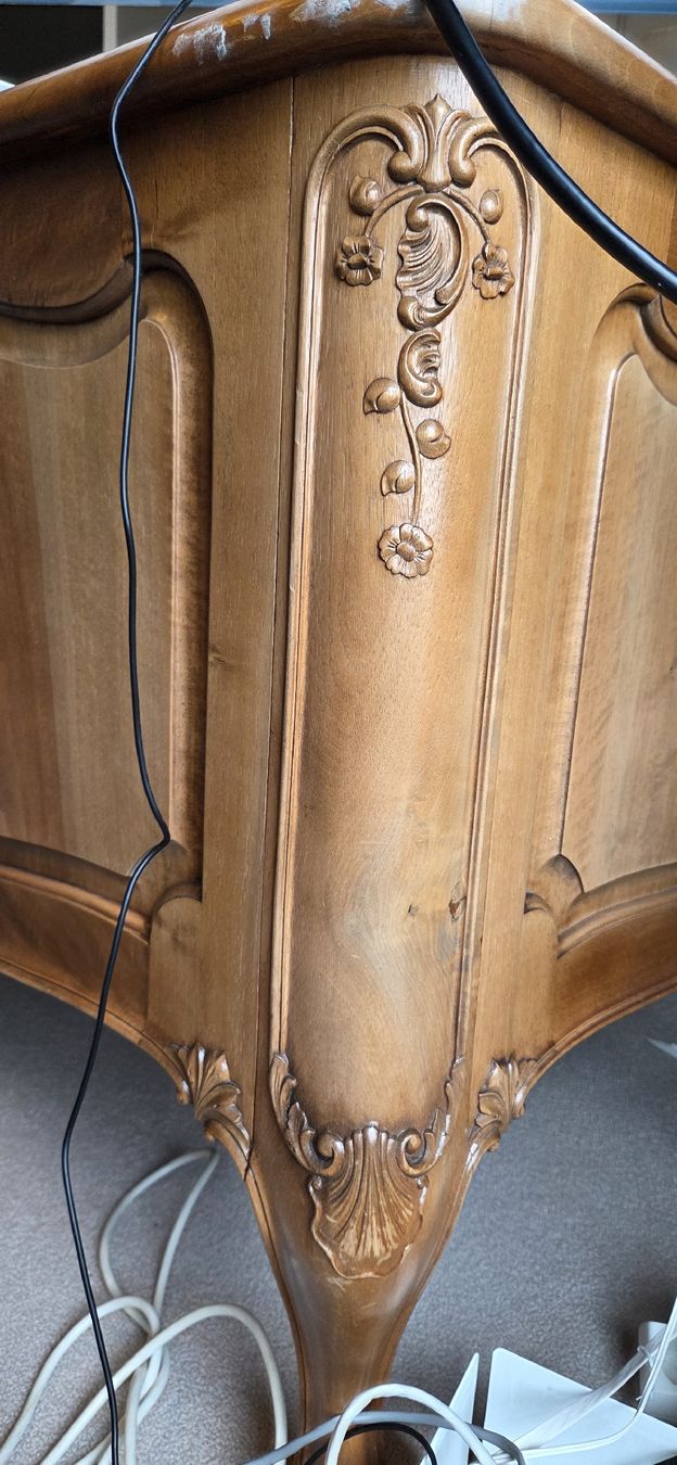 Scrivanie: grosser Schreibtisch – Usato da Wädenswil venduto da Greatstuff 6
