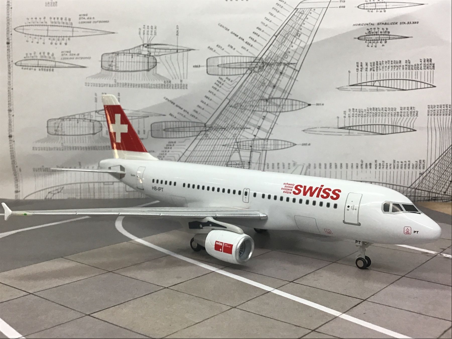 Swiss Kit di modellismo & Modellini statici: Swiss Airbus A319 Flugzeugmodell -1:200 – Usato da Männedorf venduto da Modelle-aller-Art