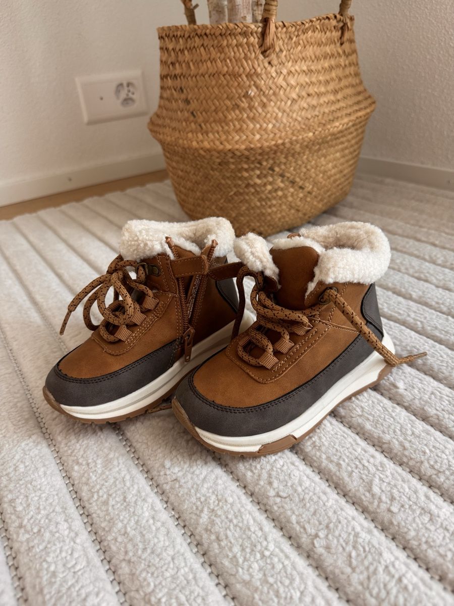 Next Scarpe da uomo: Gefütterte Winterstiefel 25.5 – Nuovo (secondo la descrizione) da Frick venduto da mih_zlp8