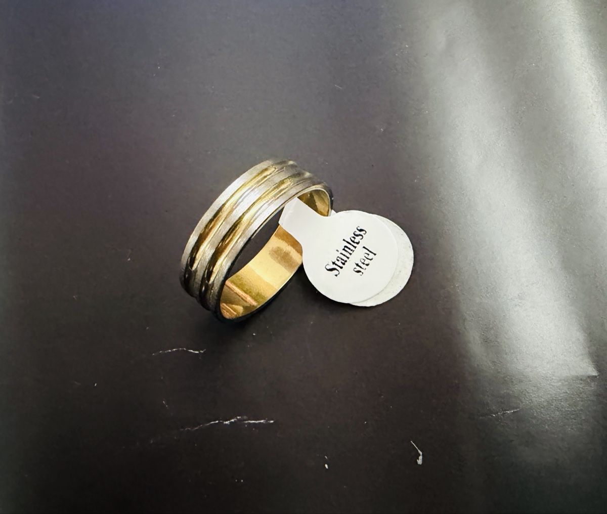 Anelli: Edelstahlring, Gold/Silber Design - Grösse 22 – Nuovo (secondo la descrizione) da Dietikon venduto da Emoruk