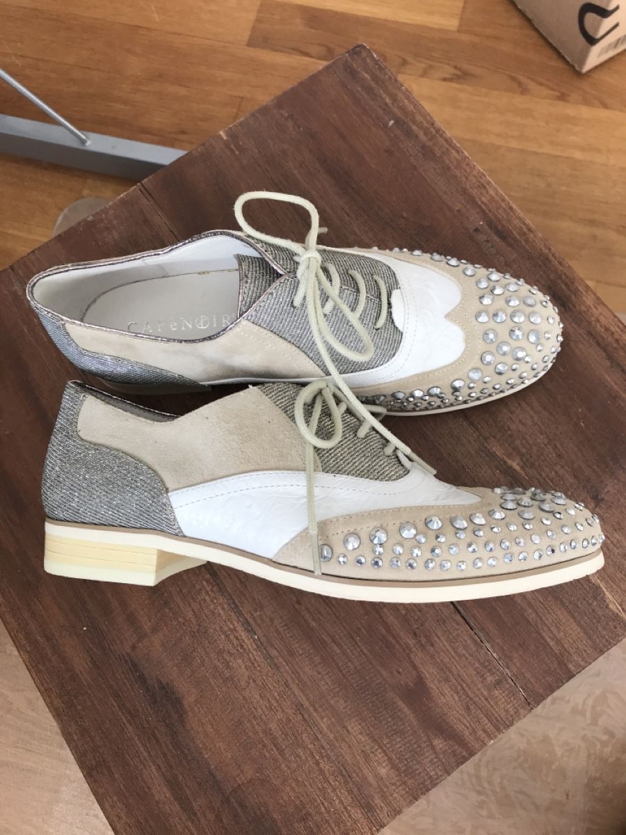 Damenschuhe: Café Noir Schnürschuhe, Gr.37, Leder mit Glitzersteinen – Gebraucht aus Meilen von delta-da-spica 2