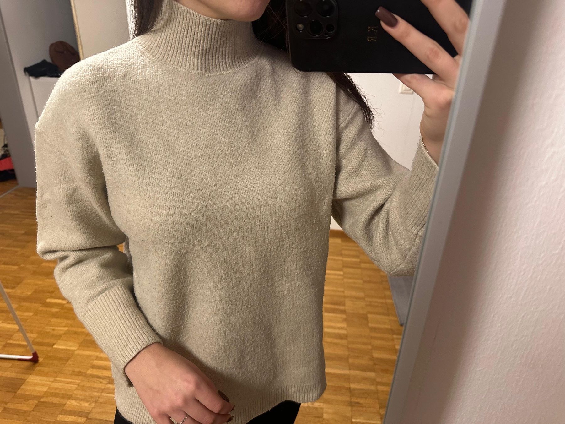 Zara Maglioni & Felpe: Pull col montant beige Zara, taille S – Usato da Les Avanchets venduto da NR07