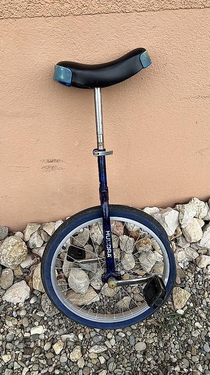 Vélos: Ein-Rad 2 Stk Preis pro Stk – D'occasion à Itingen par Haefi 2