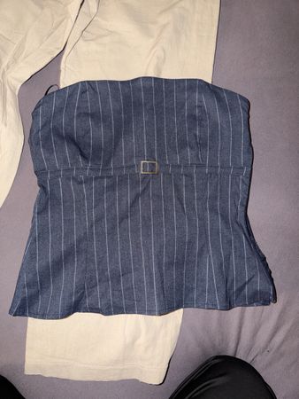Neues, gestreiftes Top, ideal für den Sommer, Grösse S