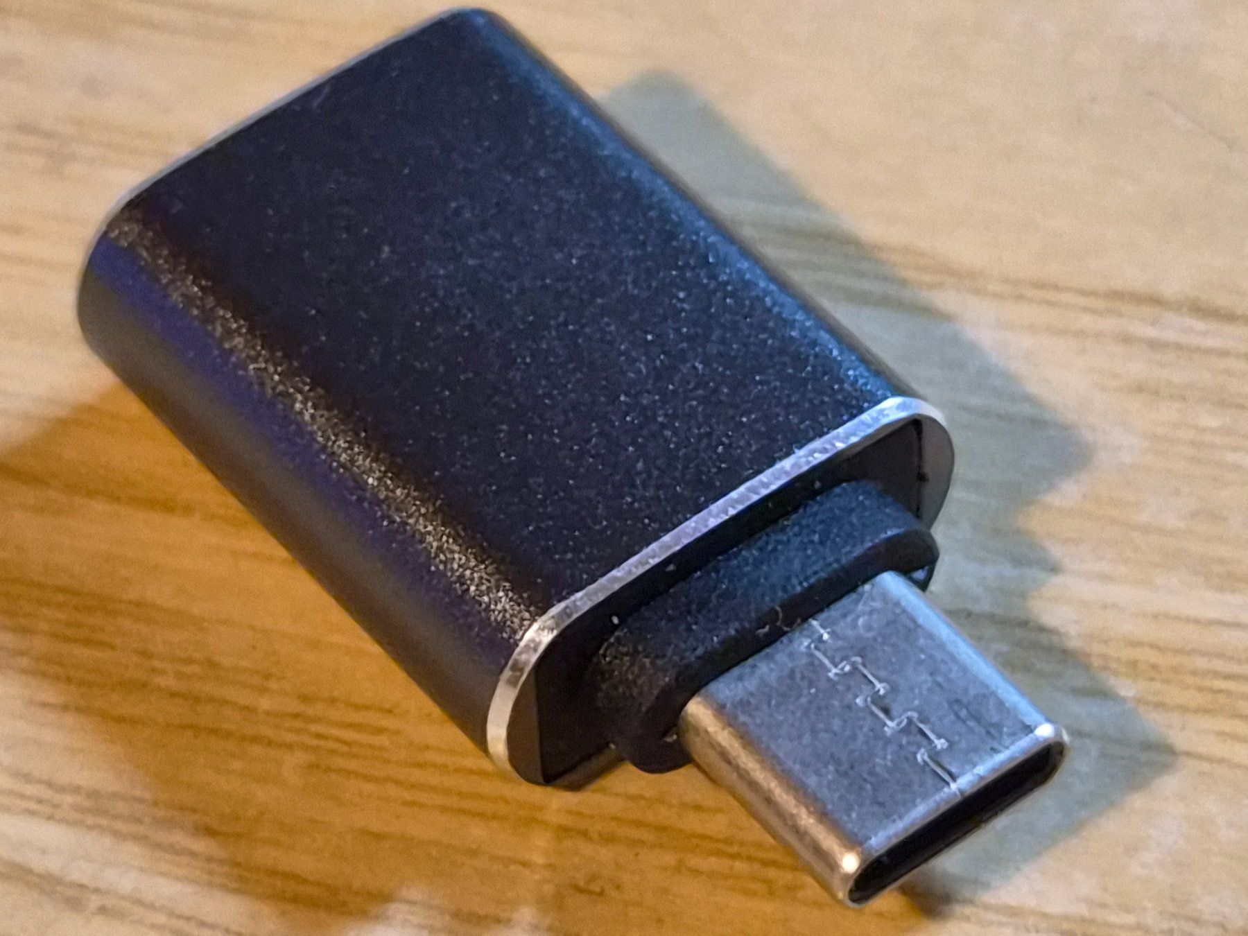 Lecteurs & Adaptateurs: USB A auf USB C Adapter von Lention – Neuf (Voir description) à Pratteln par Motodrom
