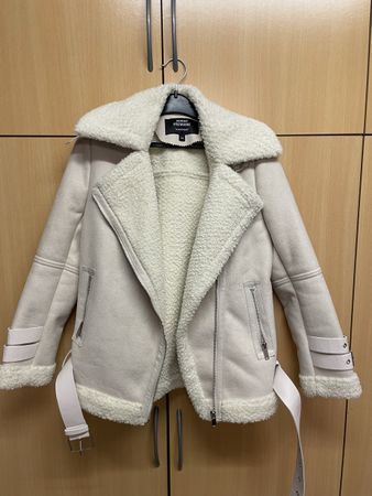 Avant Premiere Winterjacke, neuwertig, Gr. 34, creme