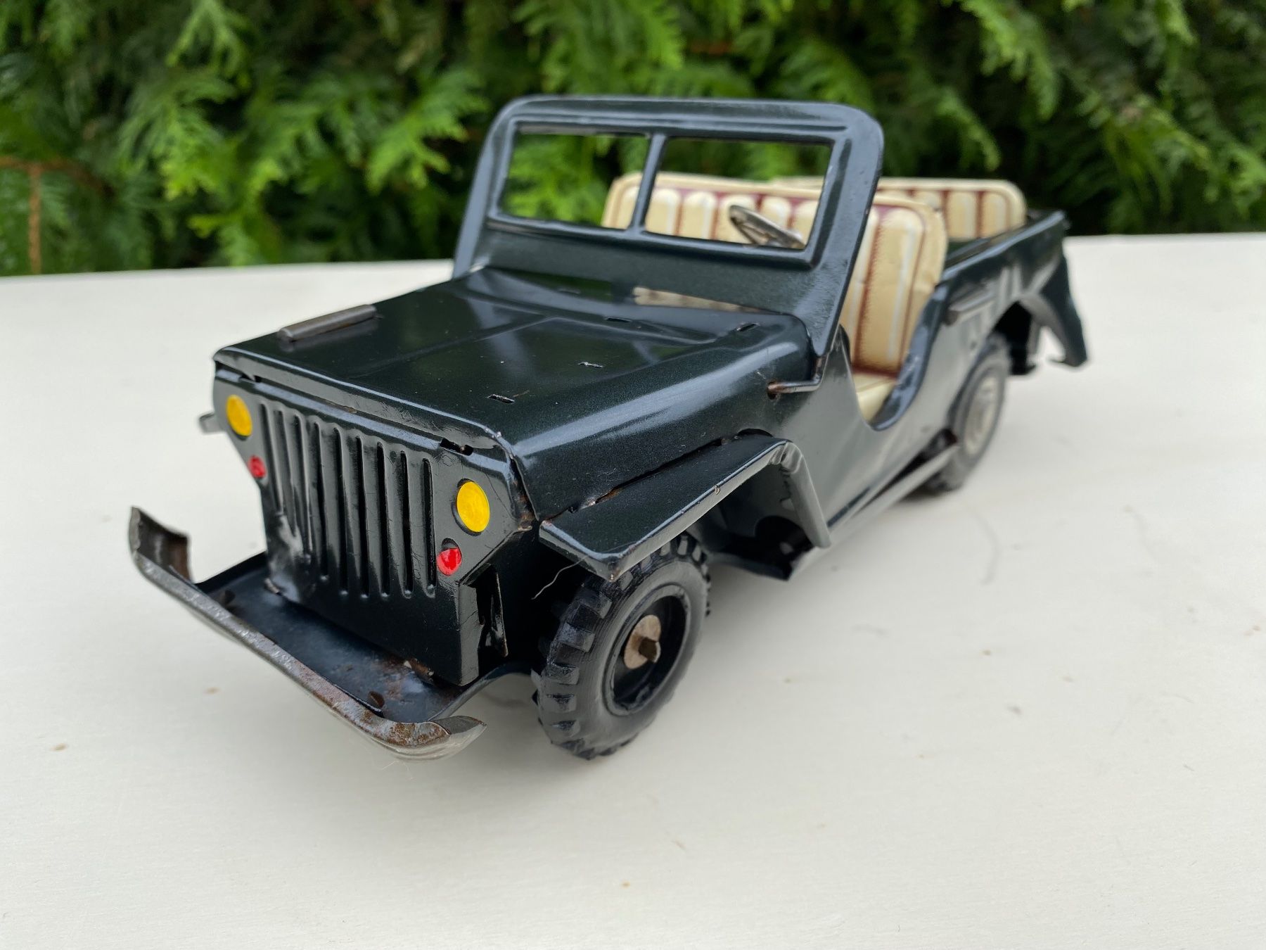Giocattoli: alter Jeep aus Blech Made in Japan – Difettoso da Feldbach venduto da Olive1 1