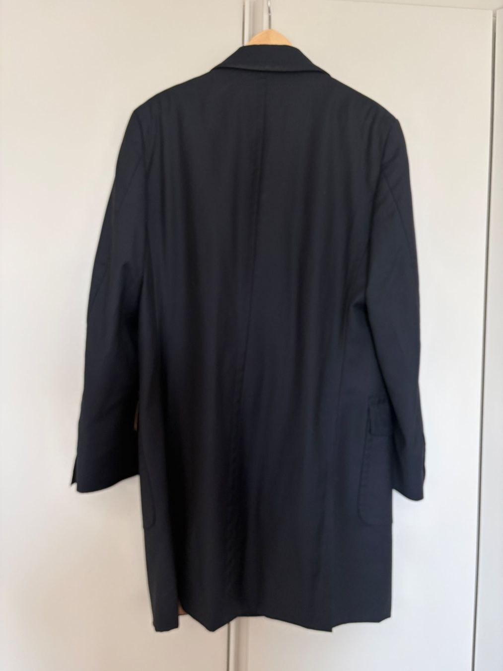Brunello Cucinelli Cappotti: Brunello Cucinelli Navy Double-Breasted Cotton Coat - EU 50 – Usato da bassins venduto da theonlyrod 1