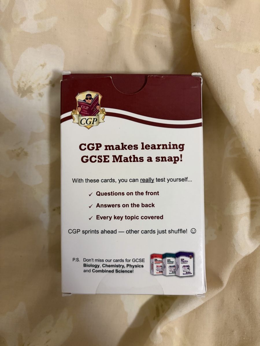 Livres: GCSE Maths Revision Cards  – D'occasion à Chambésy par tiffwears7 1