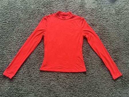 Roter Rollkragenshirt,Langarmshirt,Viscose,Gr. S, Top Zustan