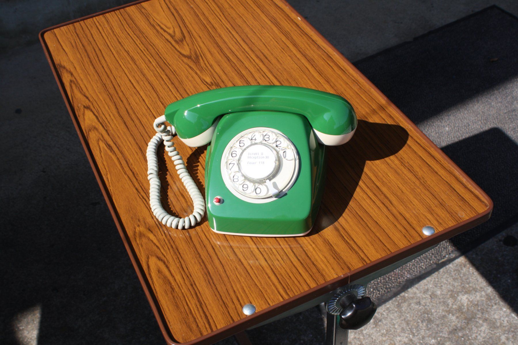 Telefoni: TELEFON VINTAGE MIT WÄHLSCHEIBE – Usato da Wauwil venduto da Pneuedy 3