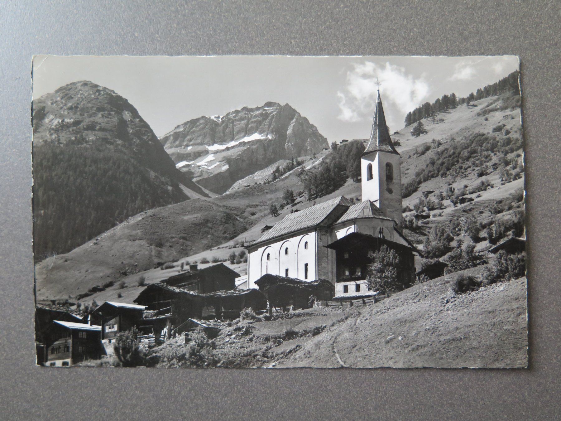 Cartoline postali: LÖTSCHENTAL - KIPPEL IM LÖTSCHENTAL – Usato da Wittenbach venduto da lipasal