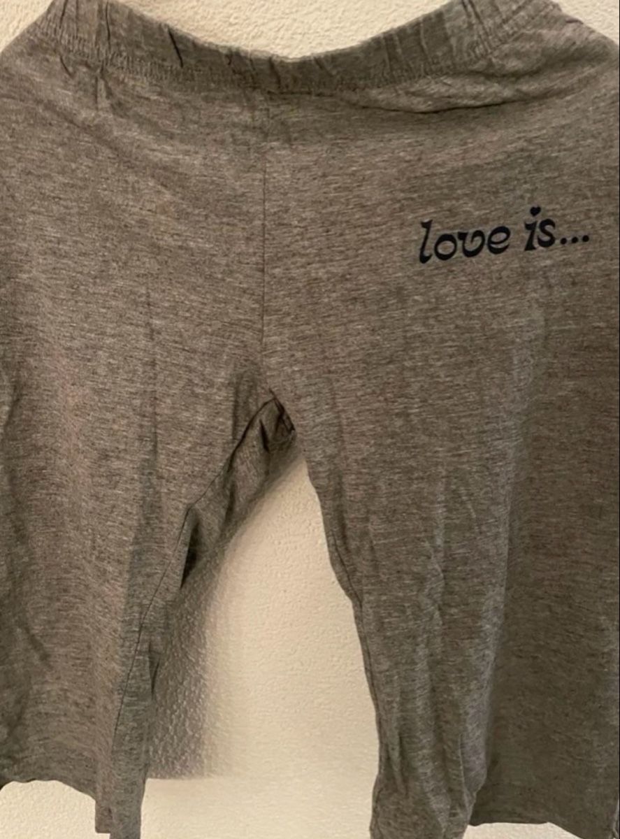Pigiama & Simili: Love is... 128, Gr. 8,Top! – Nuovo (secondo la descrizione) da Freidorf TG venduto da nad_fxh7 4