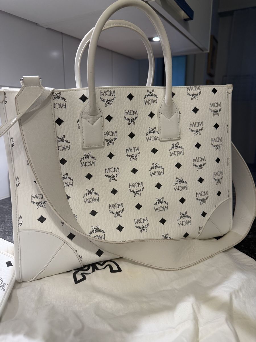 Mcm Sacs: MCM shopper weiß  – D'occasion à Basel par cor_5y8l 1