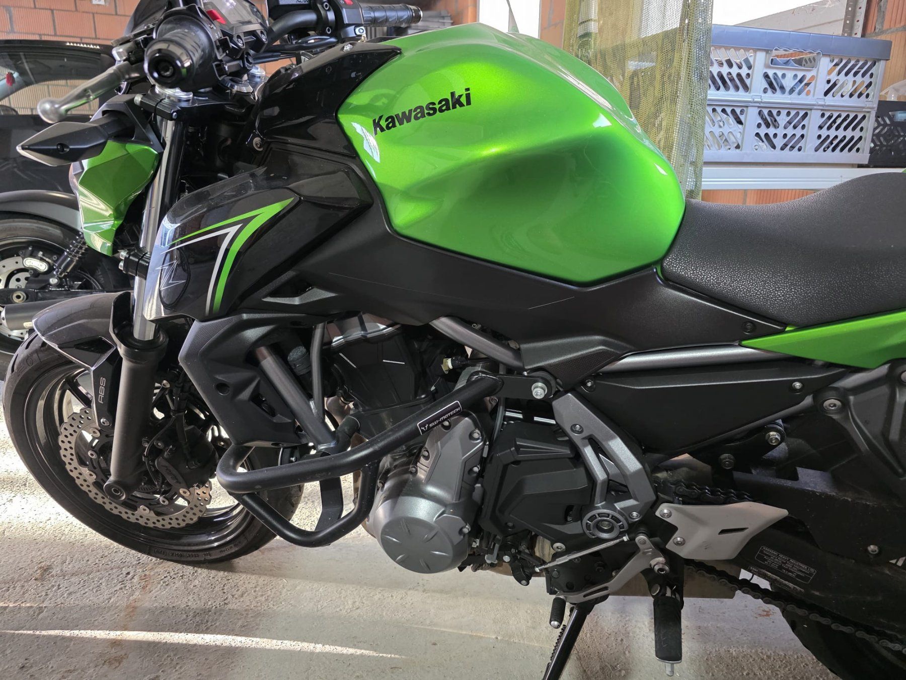 Kawasaki Strada: Kawasaki Z 650 – Usato da Thundorf venduto da YaraEgli