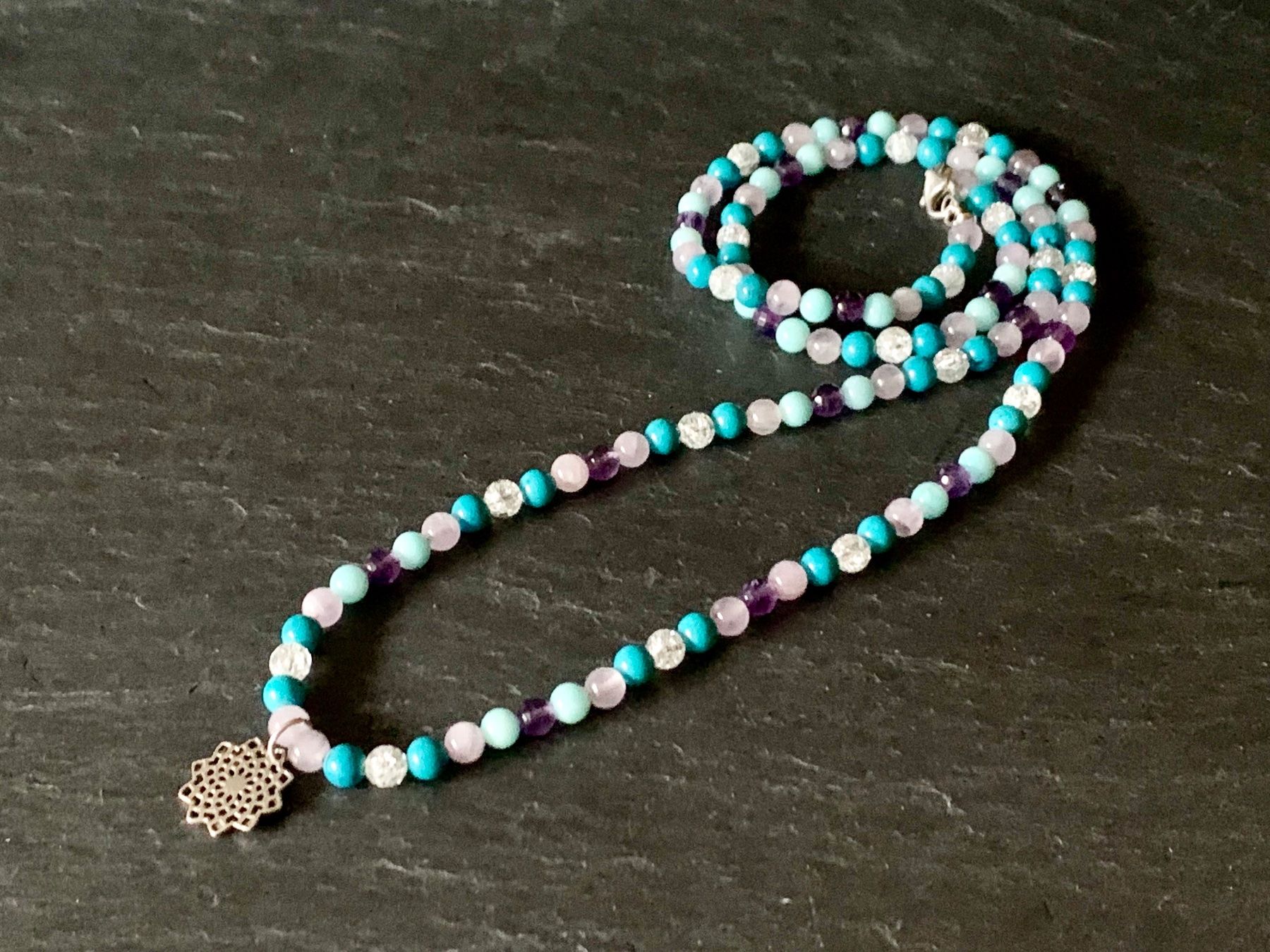 Colliers: Boho Chic Halskette mit Türkis, Amazonit & Amethyst Silber – Neuf avec emballage d'origine à Rüschlikon par ThereseJewelryDesign 4