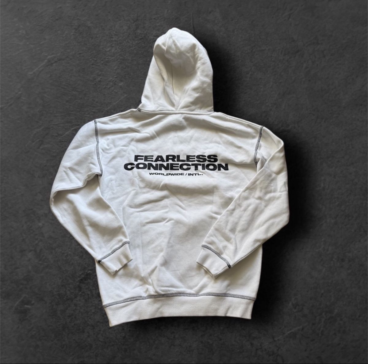 Maglioni & Felpe: Y2K White Hoodie - Size XS – Usato da Basel venduto da Vintageflo16 1