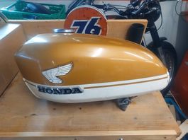 Honda cb 125 s tank