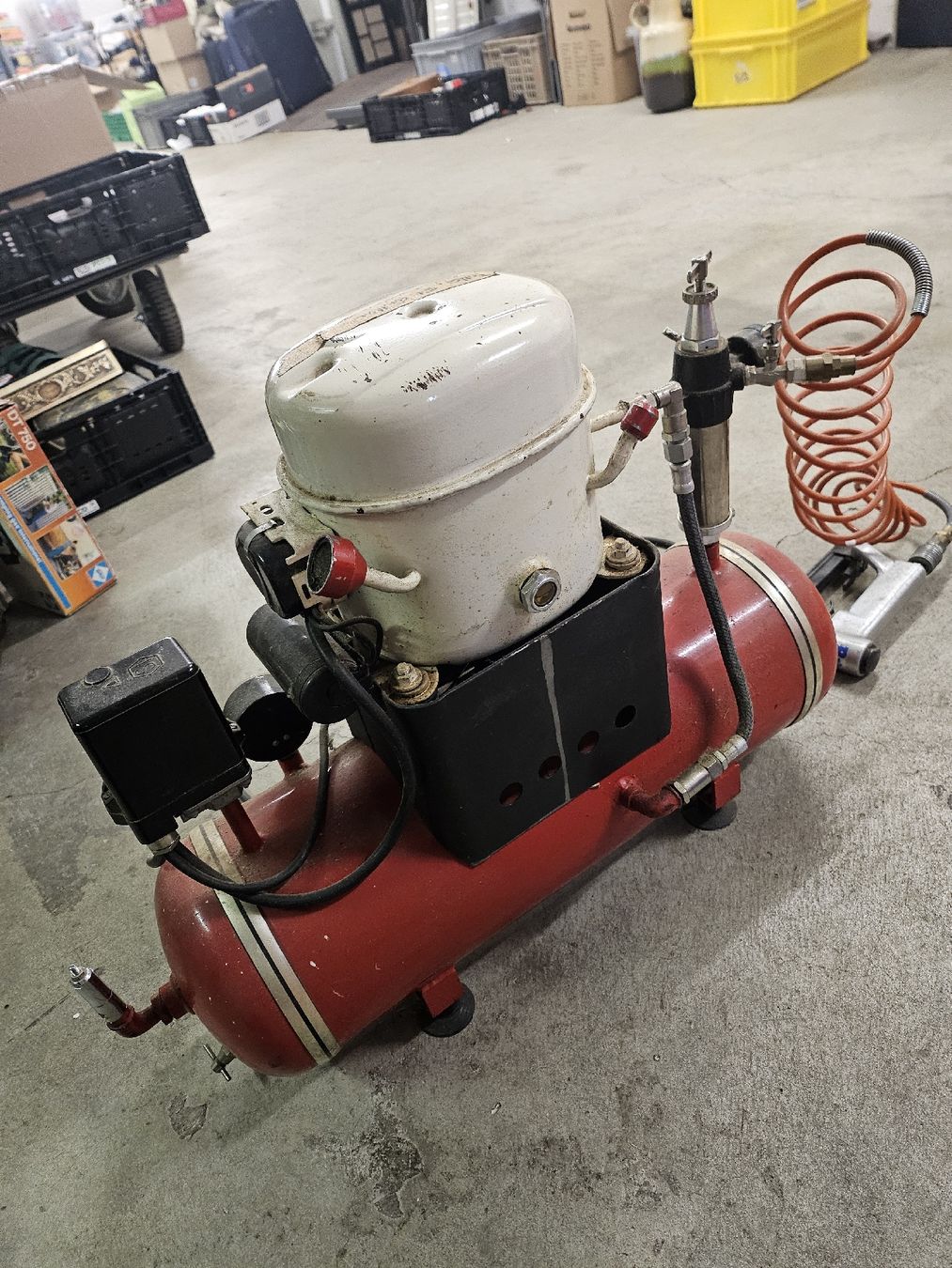 Kompressoren: Serva-Technik SHL46.SILENT.15 Kompressor mit Tacker  – Gebraucht aus St. Gallen von Cocos_Ricardo 7
