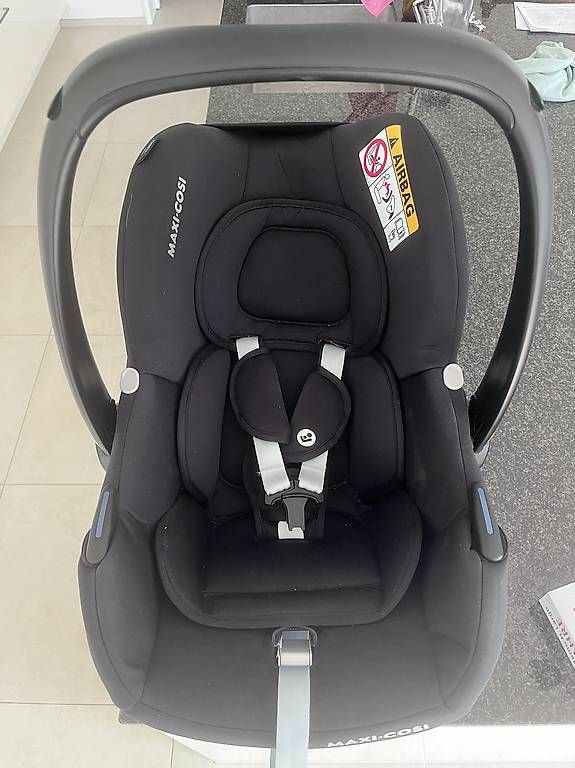 Seggiolini per auto: Maxi Cosi Citifix i-Size – Usato da Wil SG venduto da Nicki.ticki 2