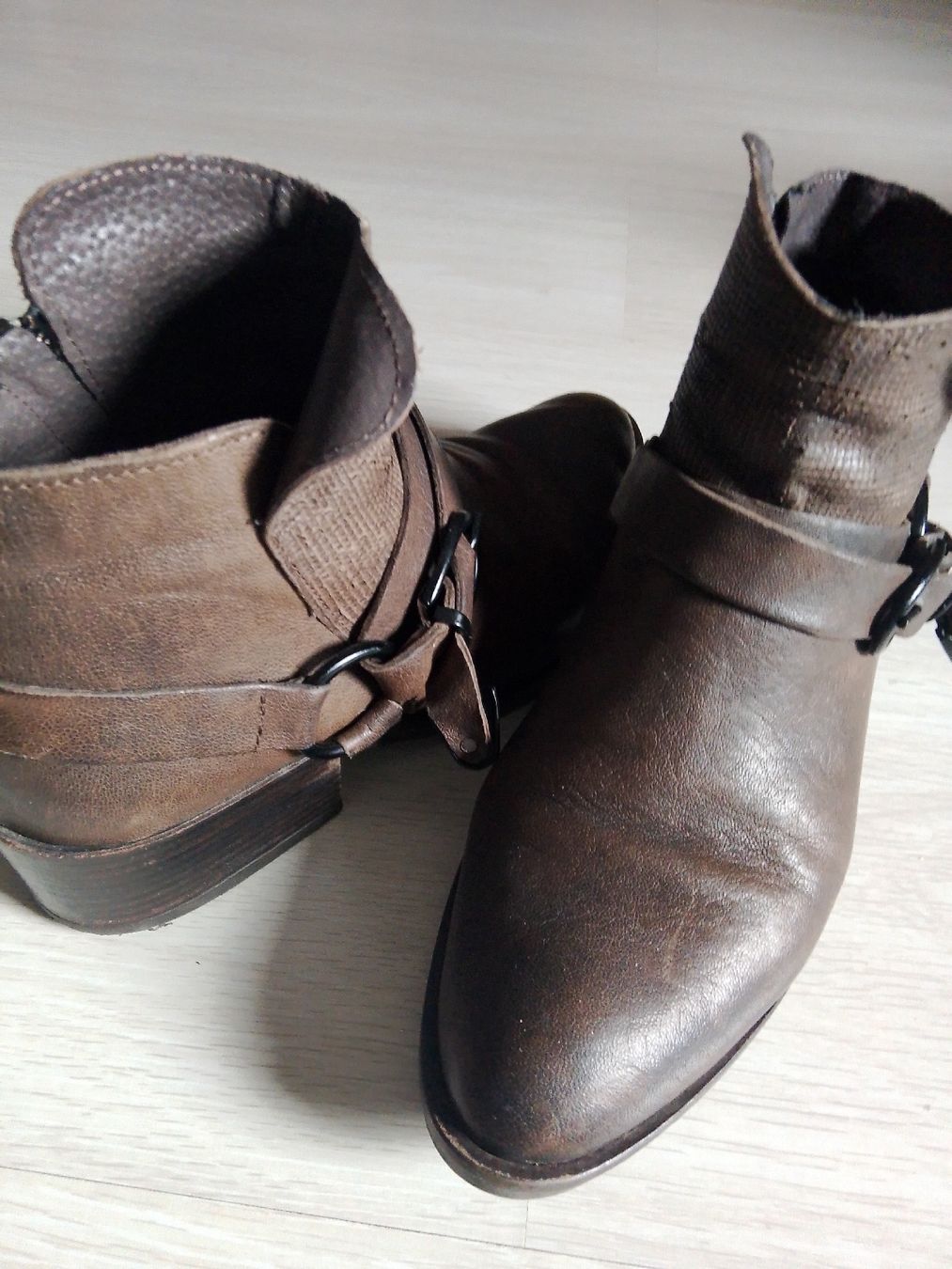 Damenschuhe: Lederboots  – Gebraucht aus Sirnach von Marketeria 1