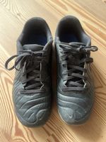 Nike Football Shoes Size 37.5