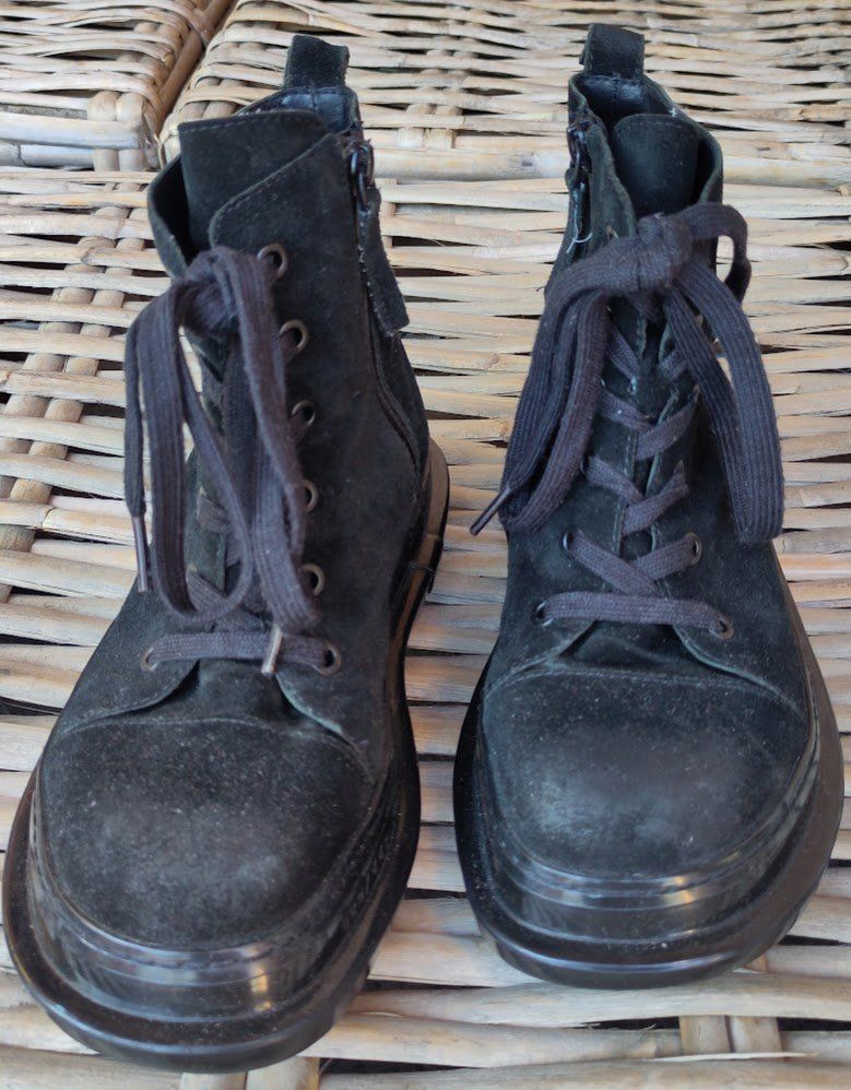 Rundholz Scarpe da donna: Schwarze Schuhe von Rundholz, Gr. 36 – Usato da Lugano venduto da kat_lm5b 1