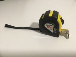 Rollmeter / Messband von Assist / 5 Meter lang, 2,5 cm breit