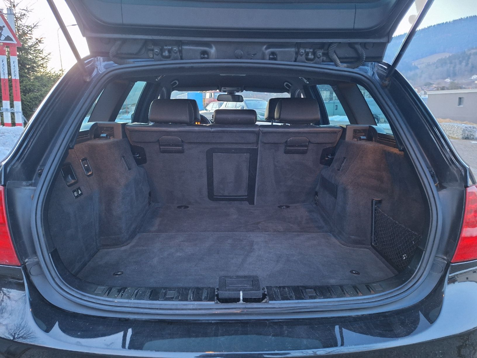 BMW Automobili: BMW 325i x drive – Usato da Couvet venduto da alexandre9999 6