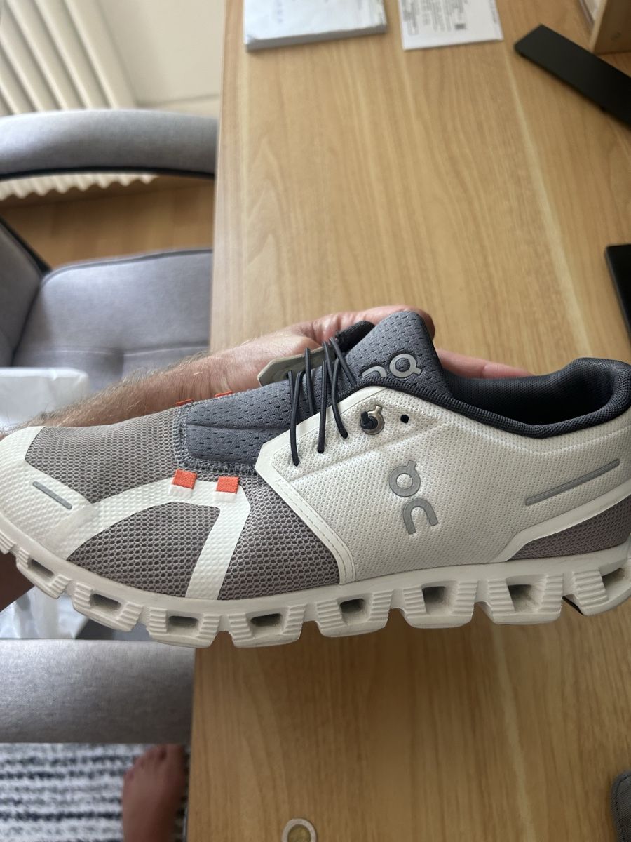 Herrenschuhe: On Cloude 5 / Grösse 44 – Gebraucht aus Derendingen von MiDr 1