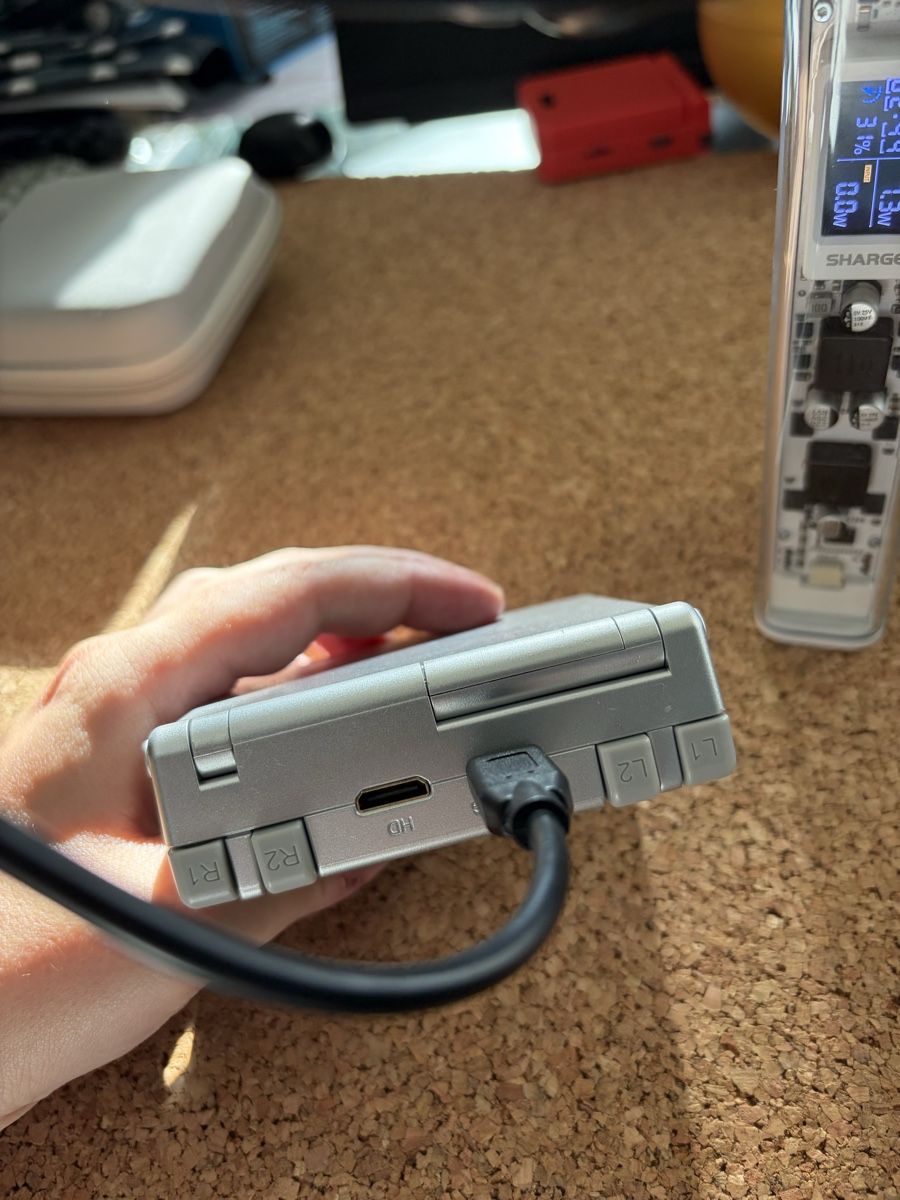 Anbernic Konsolen: Console Anbernic SP argent avec etui – Gebraucht aus La Chaux-de-Fonds von eli_s72t 5