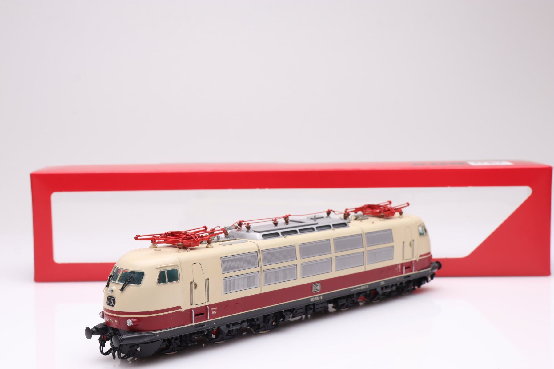 Lemaco Modellini di ferrovie: Lemaco DB BR 103 174-9 DC, H0 – Usato da Ried (Muotathal) venduto da Modellbahn.swiss