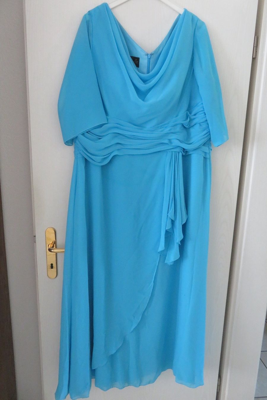 Vestiti: Abendkleid, festliches bodenlanges Kleid – Usato da Seengen venduto da 19.04.10.08
