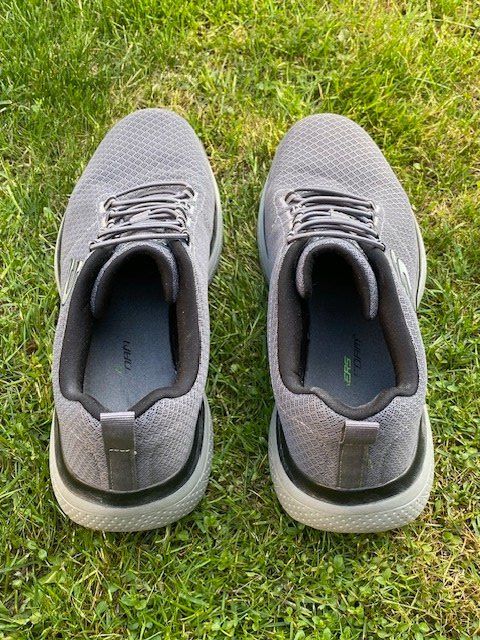 Skechers Chaussures hommes: SKECHERS Lite Weight / Memory Foam – D'occasion à Pfaffhausen par stepober 3