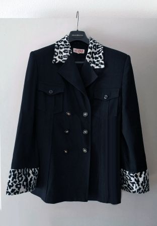 Blazer schwarz, gefuttert, Gr. 40