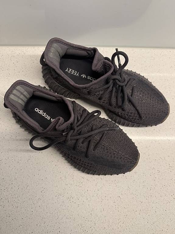 Scarpe da uomo: Yeezy Sneaker 37 2/3 – Usato da Wallisellen venduto da MaraG91 2