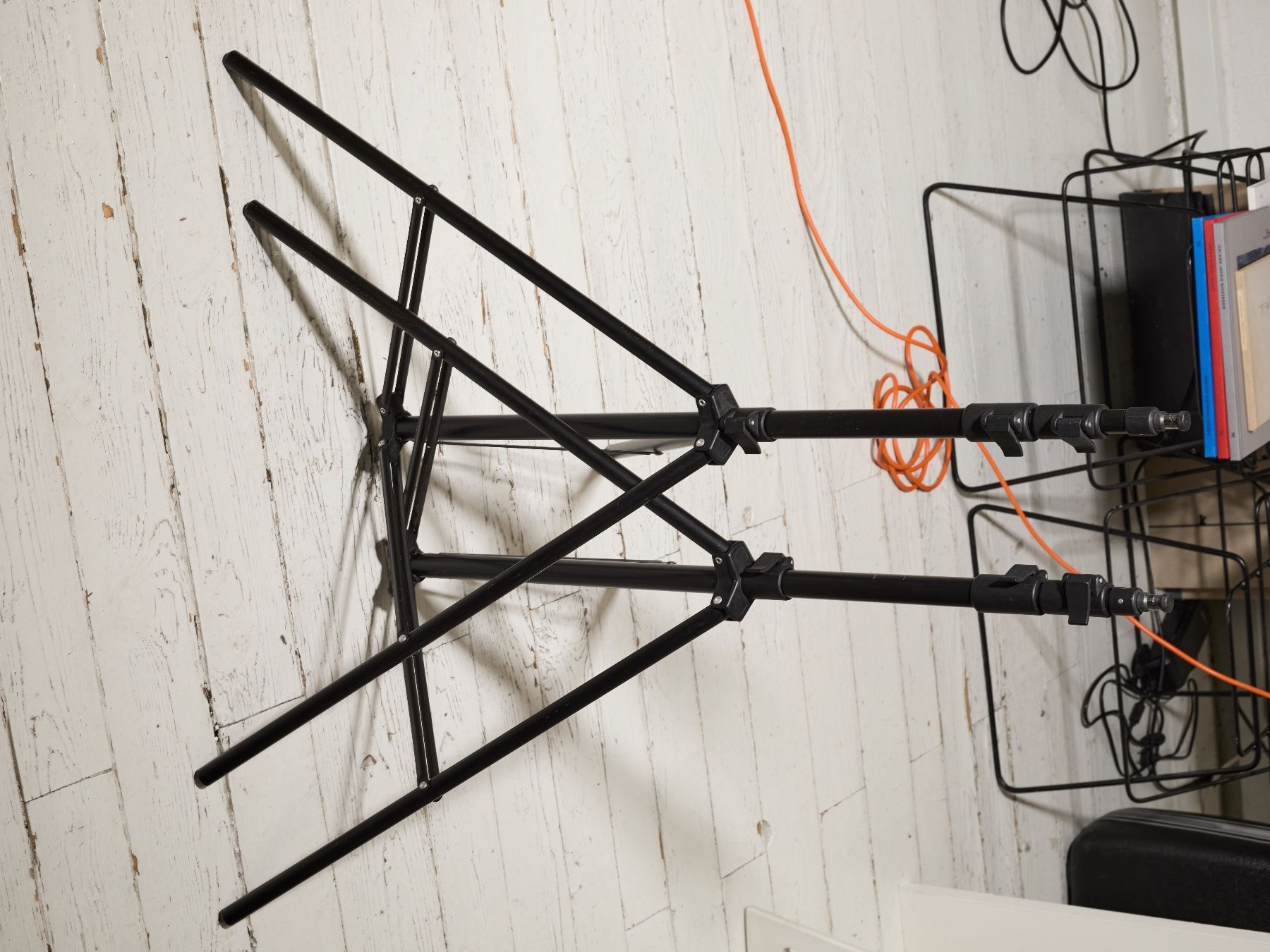 Elinchrom Treppiedi & Teste: Pair of Elinchrom Light Stands, used – Usato da Zürich venduto da Delarumba