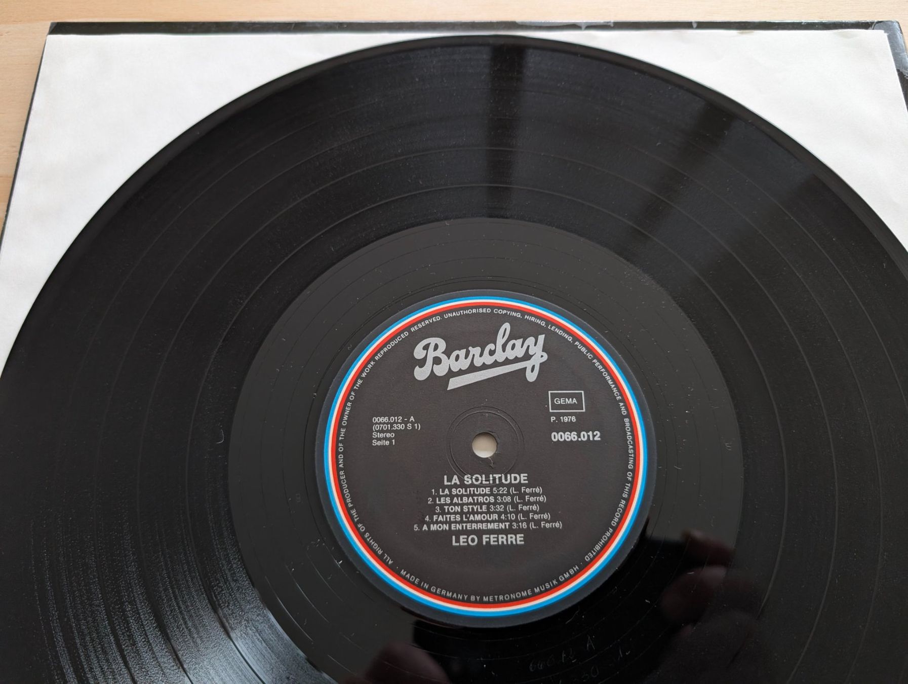 Dischi in vinile: Leo Ferre – La Solitude – Usato da Ebikon venduto da kisuM 4