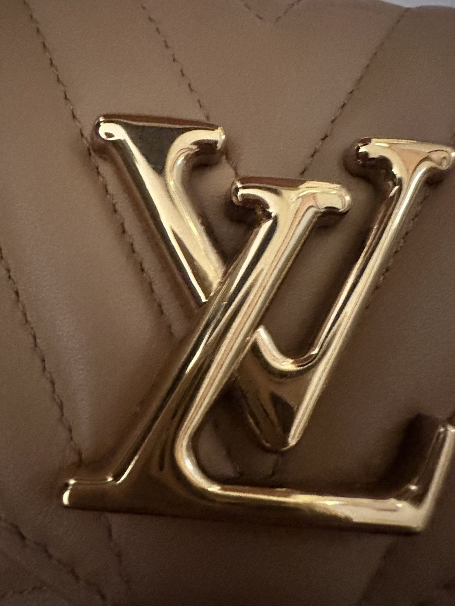 Louis Vuitton Borse da donna: Louis Vuitton New Wave Neu – Nuovo e nell'imballaggio originale da Frümsen venduto da Swissline90 7