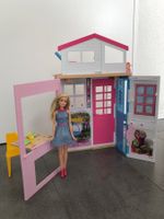 Barbie-Puppenhaus mit Zubehör, kompakt, zusammenklappbar