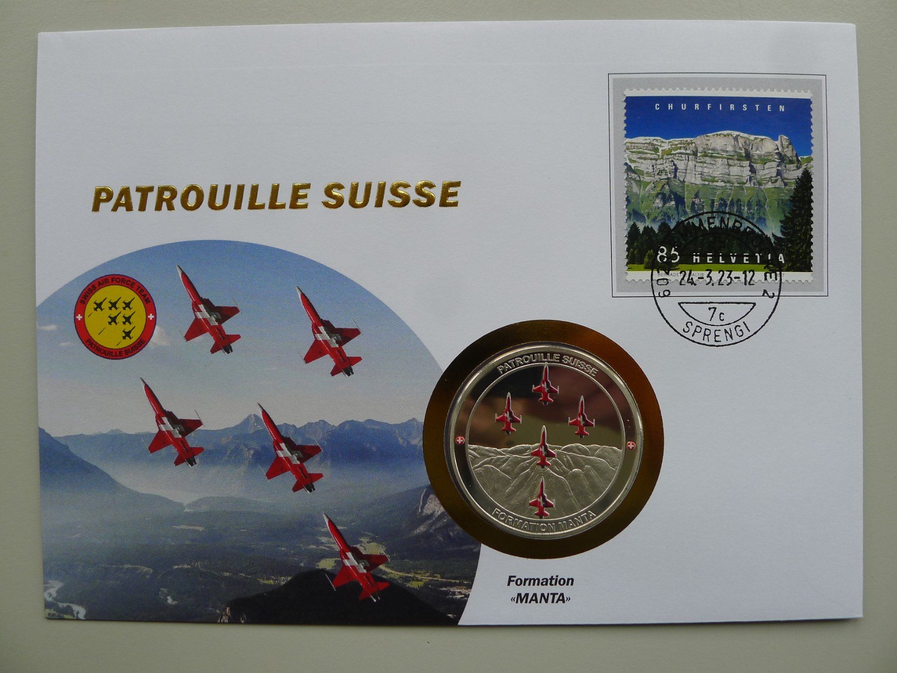 Tutti i francobolli: 2023, Patrouille Suisse Numisbrief "Formation MANTA" – Usato da Sursee venduto da Luzernerraute