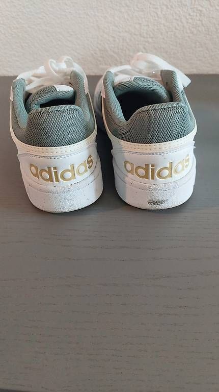 Scarpe da donna: Adidas Schuhe 37 1/3 – Usato da Uster venduto da mar_t8qk 4
