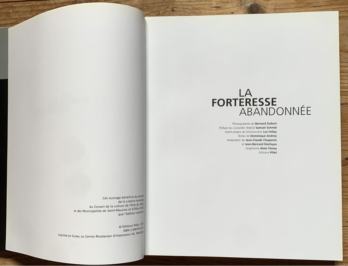 Libri: Buch La forteresse abandonnée – Nuovo (secondo la descrizione) da Goldingen venduto da Bergler012 1