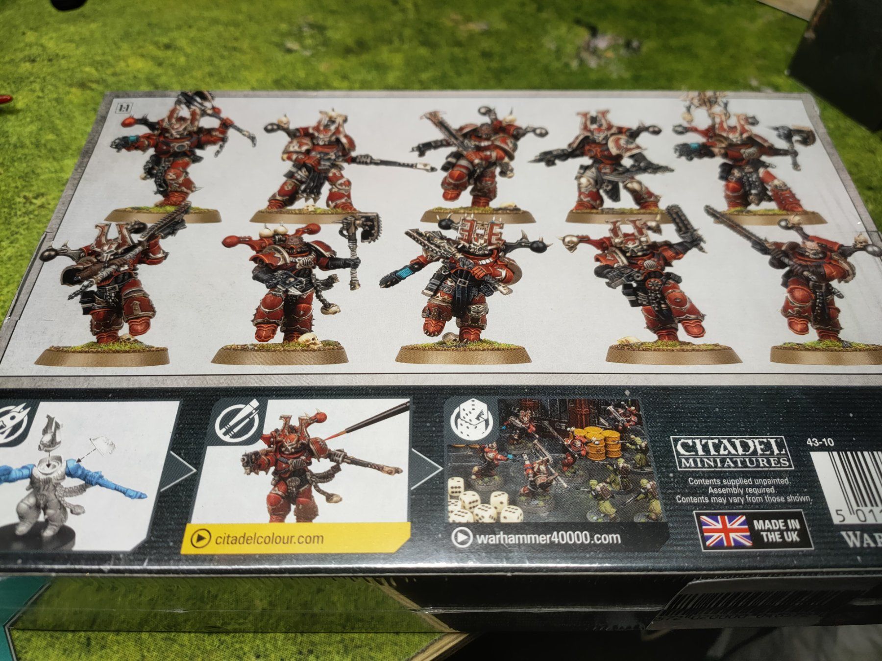Spiele: Warhammer 40k Khorne Berzerkers – Neu und originalverpackt aus Baden von Araneus 1