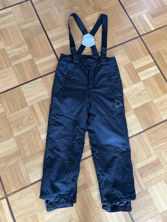 Skihose Zara Grösse 118 cm 5-6 Jahre mit Hosenträger